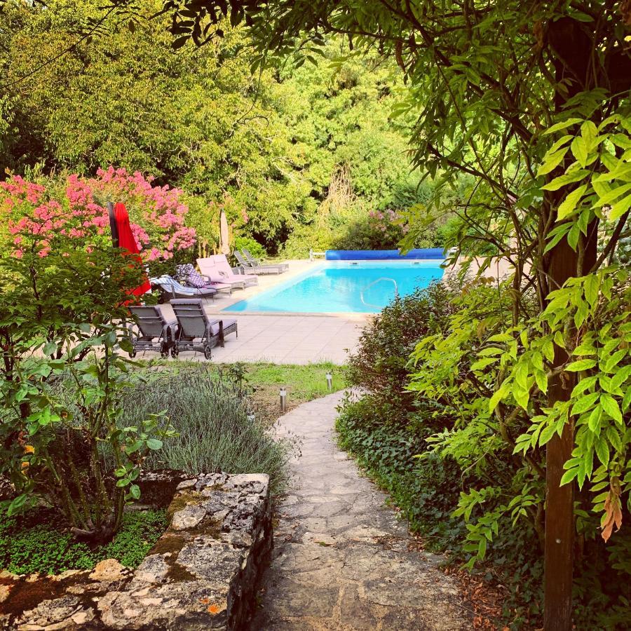Uniquely Private Holiday Villa In The Charente Puyreaux Экстерьер фото