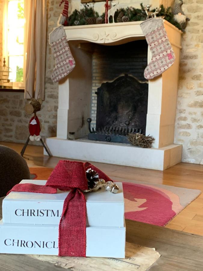 Uniquely Private Holiday Villa In The Charente Puyreaux Экстерьер фото