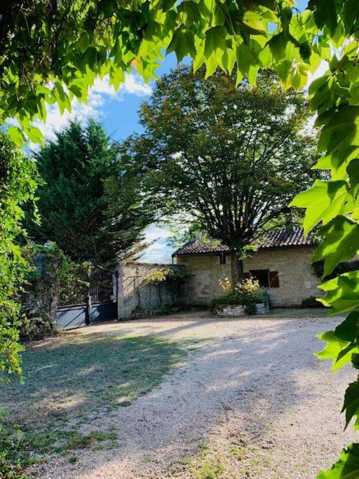 Uniquely Private Holiday Villa In The Charente Puyreaux Экстерьер фото