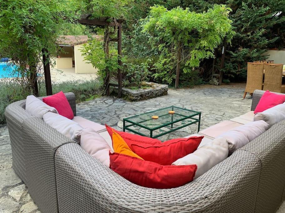 Uniquely Private Holiday Villa In The Charente Puyreaux Экстерьер фото